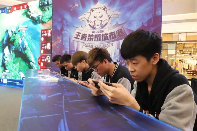 Major快讯：金鳞岂是池中物！FaZe击败ENCE夺双胜