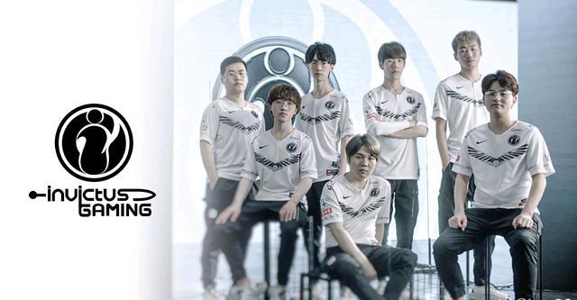 英雄联盟官方公布首位名人堂选手：欢迎Faker进入名人堂